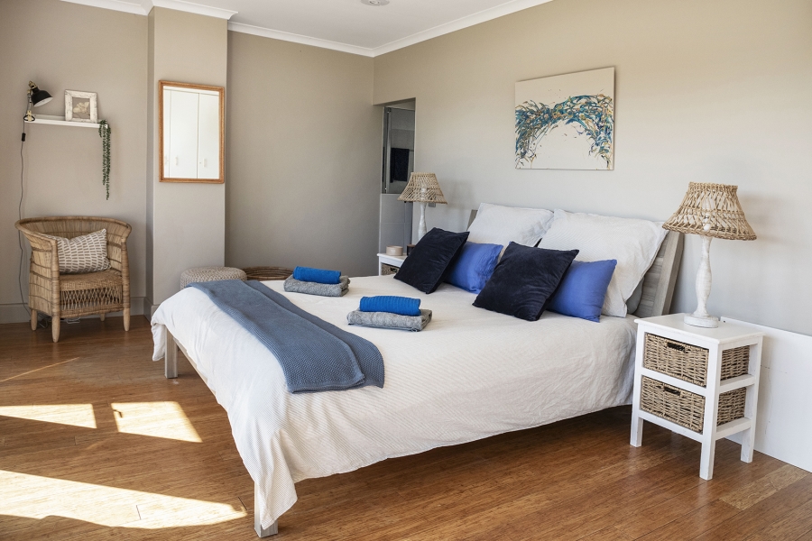 To Let 3 Bedroom Property for Rent in Lake Michelle Western Cape